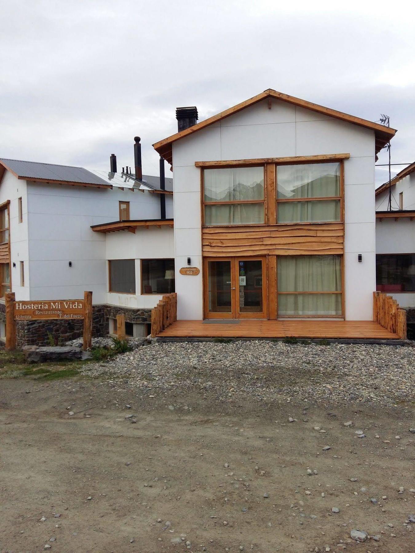 Hosteria Mi Vida Ushuaia Bagian luar foto